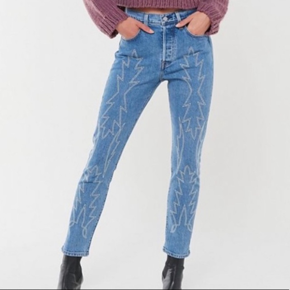 LEVIS 501 Skinny Light Wash Embroidered Jeans 26